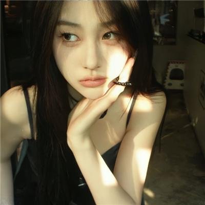 龙纹身的女鬼入镜